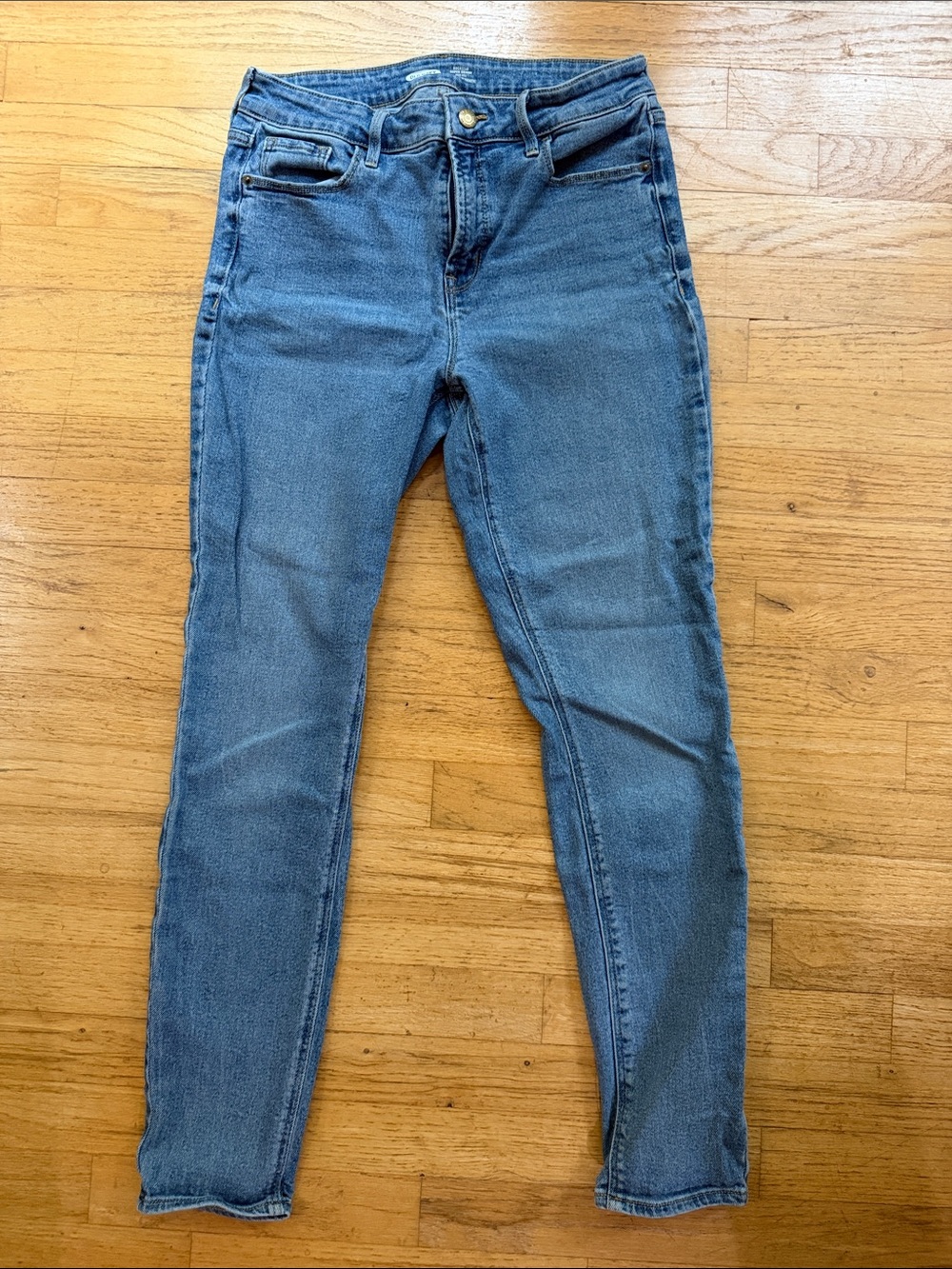 Old Navy Women's Skinny Jeans - Light Blue Wash